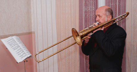 trombone-tutor-da-teoria-tocando